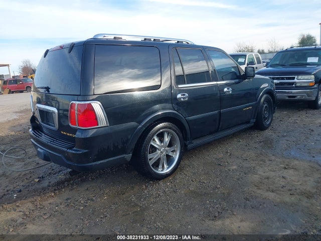 2005 LINCOLN NAVIGATOR VIN: 5LMFU27525LJ10428