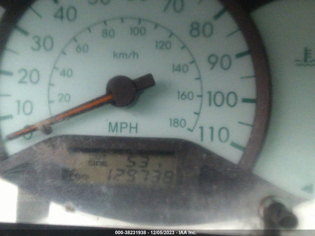 2004 TOYOTA COROLLA LE VIN: JTDBR38E442027132