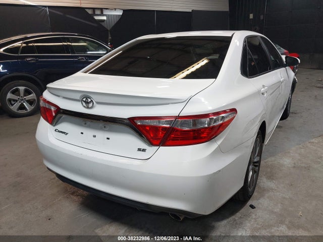 Toyota CAMRY SE 2015 4T1BF1FKXFU912377 Image 4