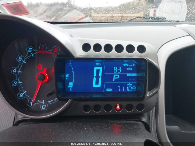 Chevrolet Sonic Ltz Auto 2015 1G1JE5SB0F4204812 Image 7