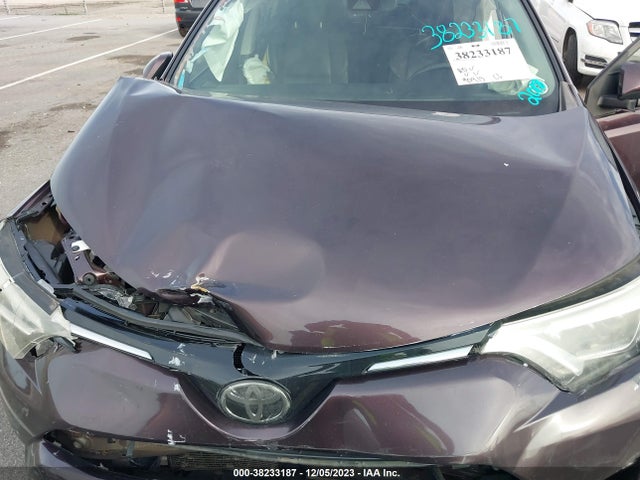 38233187 :رقم المزاد ، 2T3YFREV5JW435202 vin ، 2018 Toyota Rav4 Limited مزاد بيع