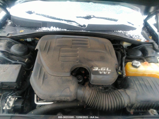 Chrysler 300 2014 2C3CCAAG6EH141877 Image 10