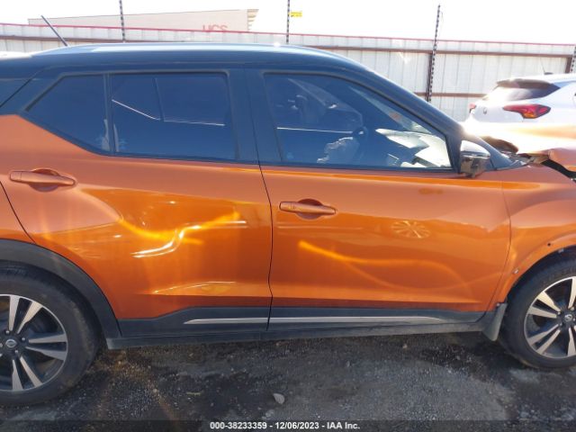3N1CP5CU1KL477811 Nissan KICKS SR