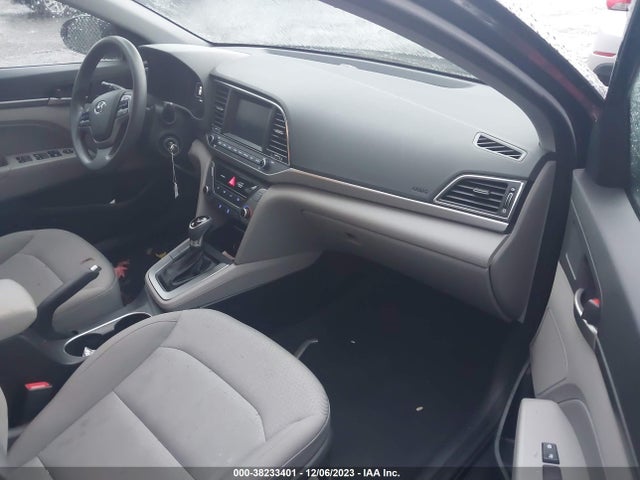 2018 HYUNDAI ELANTRA SEL VIN: 5NPD84LF3JH372633