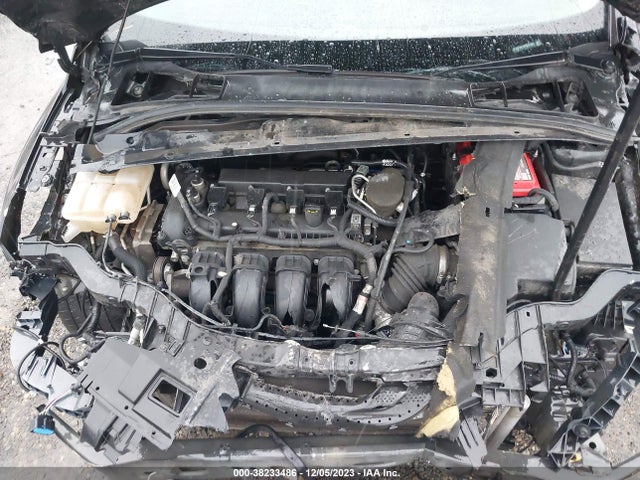 2015 FORD FOCUS TITANIUM VIN: 1FADP3N28FL281695