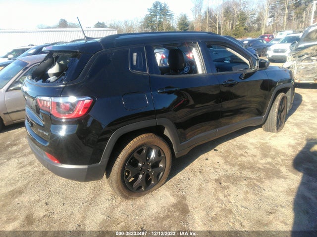 Jeep Compass Limited 4x4 2018 3C4NJDCB9JT365496 Image 4