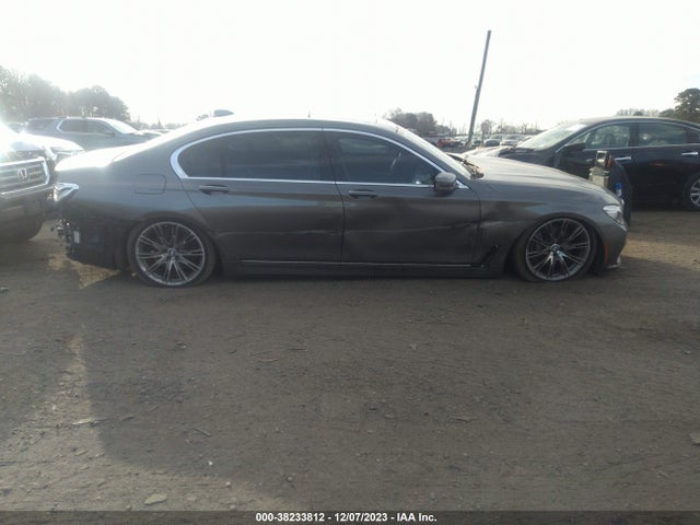 BMW 740I 2017 WBA7E2C57HG740079 Image 13