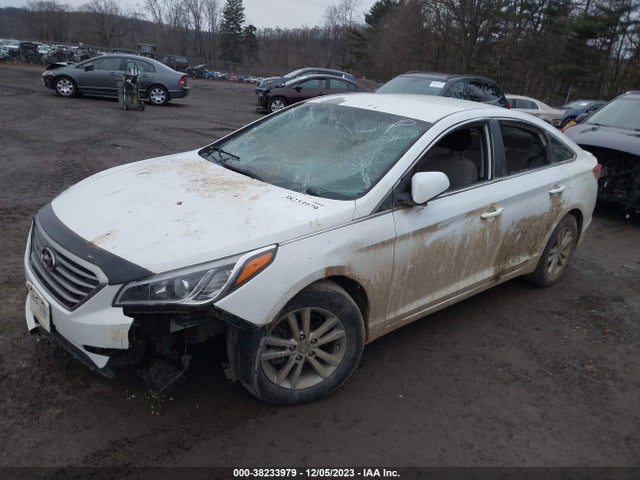 2016 HYUNDAI SONATA SE VIN: 5NPE24AF9GH304516