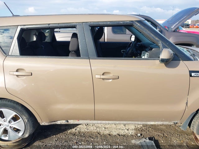 2015 KIA SOUL VIN: KNDJN2A24F7138755