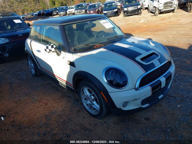 2007 MINI COOPER S WMWMF73577TT85918 Photo 0