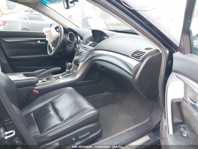 2013 ACURA TL 3.5 VIN: 19UUA8F56DA005012