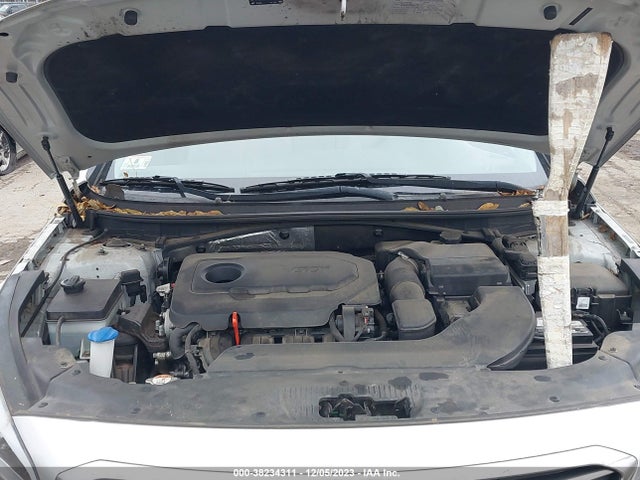2015 HYUNDAI SONATA SE VIN: 5NPE24AF3FH232162