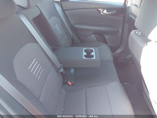 3KPF34AD4KE118878 KIA FORTE S