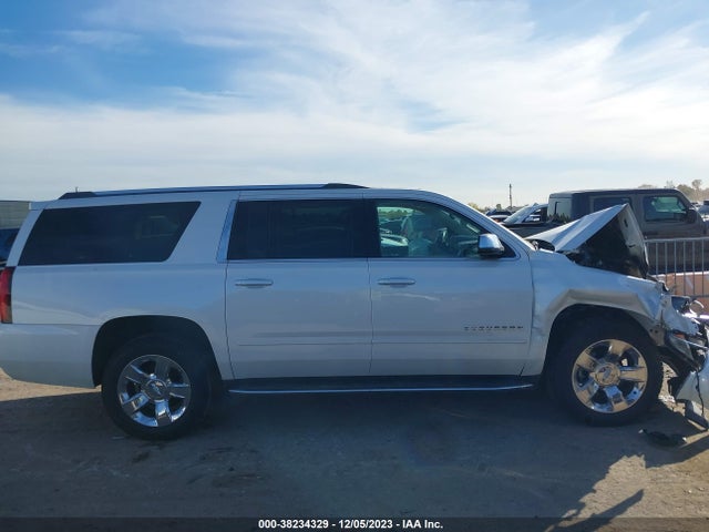 Chevrolet Suburban Premier 2018 1GNSCJKC9JR100356 Image 13
