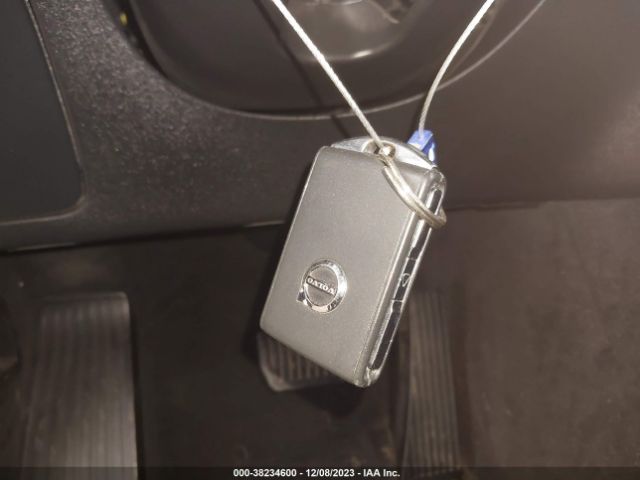 2016 VOLVO XC90 YV4102KK6G1057772 Photo 10