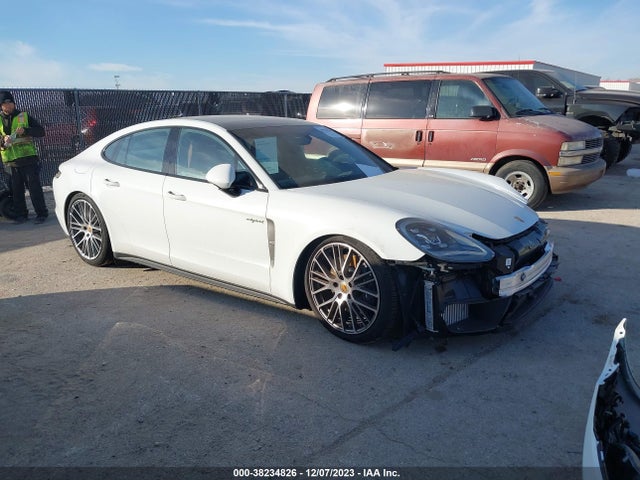 2023 PORSCHE PANAMERA E-HYBRID WP0AE2A7XPL120443