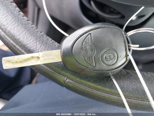 2003 MINI COOPER HARDTOP WMWRC33443TC45031 Photo 10