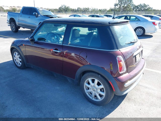 2003 MINI COOPER HARDTOP WMWRC33443TC45031 Photo 2