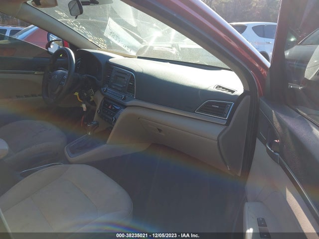Hyundai ELANTRA SE 2018 5NPD74LFXJH239158 Image 5