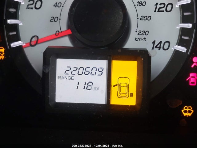 2014 HONDA PILOT LX VIN: 5FNYF4H29EB013093