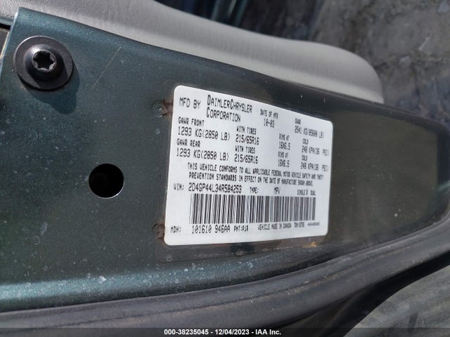 2004 DODGE GRAND CARAVAN SXT VIN: 2D4GP44L34R584253
