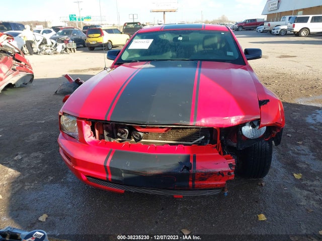 2008 FORD MUSTANG V6 DELUXE/V6 PREMIUM VIN: 1ZVHT80N085158645