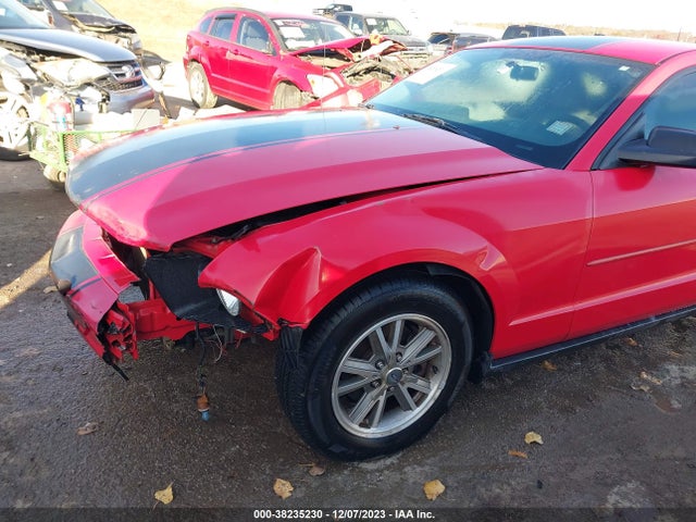 2008 FORD MUSTANG V6 DELUXE/V6 PREMIUM VIN: 1ZVHT80N085158645