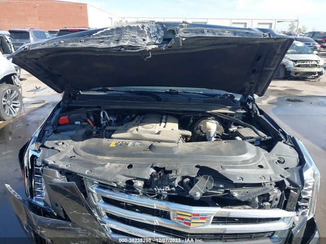 1GYS3BKJ3KR124189 Cadillac Escalade Luxury