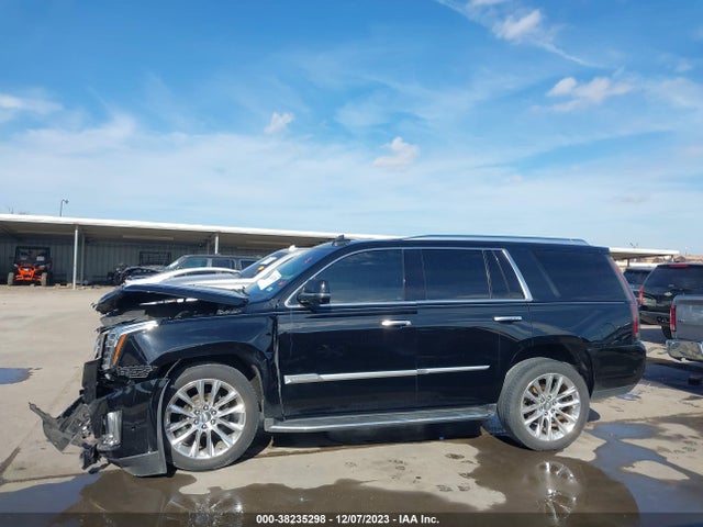1GYS3BKJ3KR124189 Cadillac Escalade Luxury
