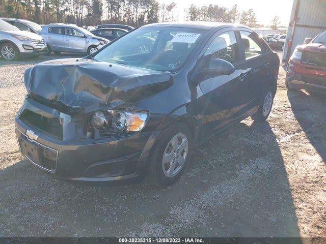 Chevrolet Sonic Ls Auto 2016 1G1JA5SH7G4184138 Image 2