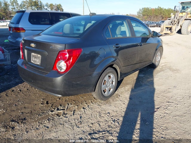 Chevrolet Sonic Ls Auto 2016 1G1JA5SH7G4184138 Image 4