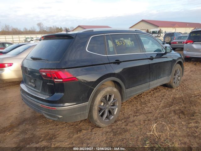 2022 VOLKSWAGEN TIGUAN 3VV2B7AXXNM125424 Photo 3