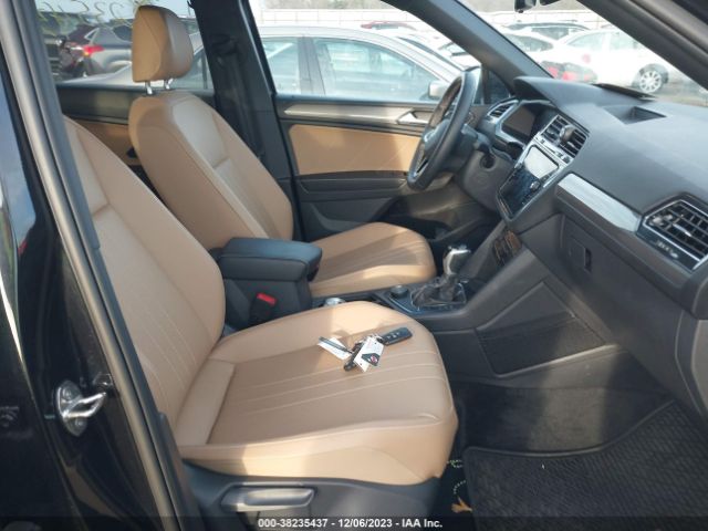 2022 VOLKSWAGEN TIGUAN 3VV2B7AXXNM125424 Photo 4
