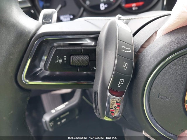 2022 PORSCHE MACAN WP1AA2A55NLB02471 Photo 10