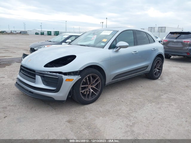 2022 PORSCHE MACAN WP1AA2A55NLB02471 Photo 1