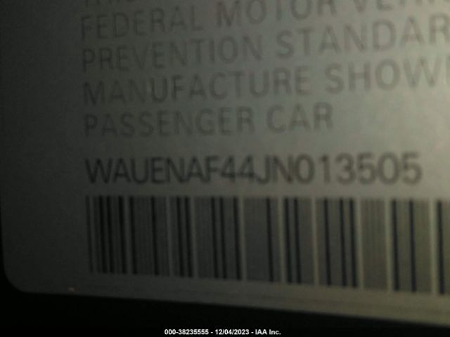 2018 AUDI A4 WAUENAF44JN013505 Photo 8