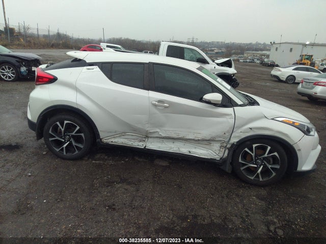 2018 TOYOTA C-HR XLE PREMIUM VIN: NMTKHMBX0JR036254