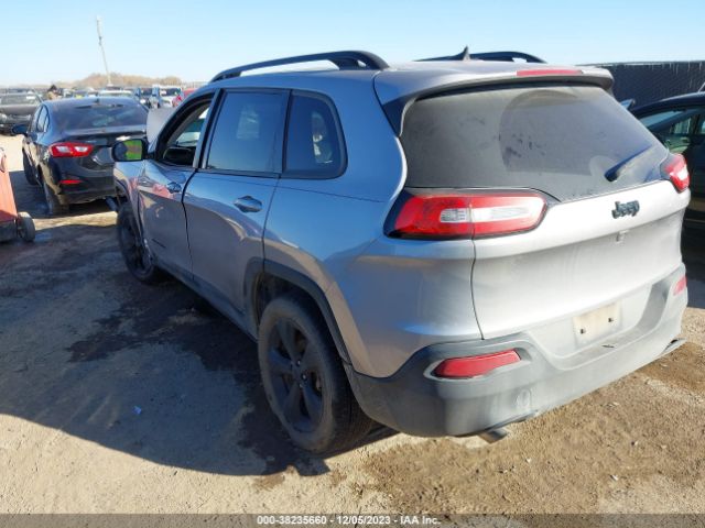 1C4PJLCB3GW195707 Jeep Cherokee Altitude