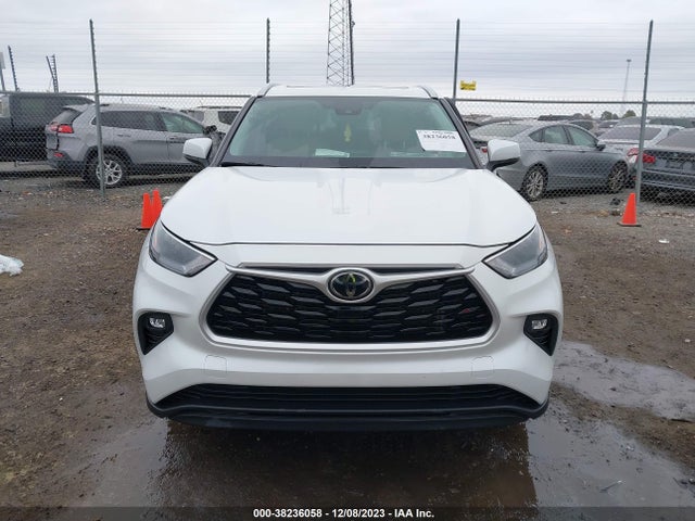 Toyota Highlander Xle 2022 5TDGZRAHXNS538920 Image 12