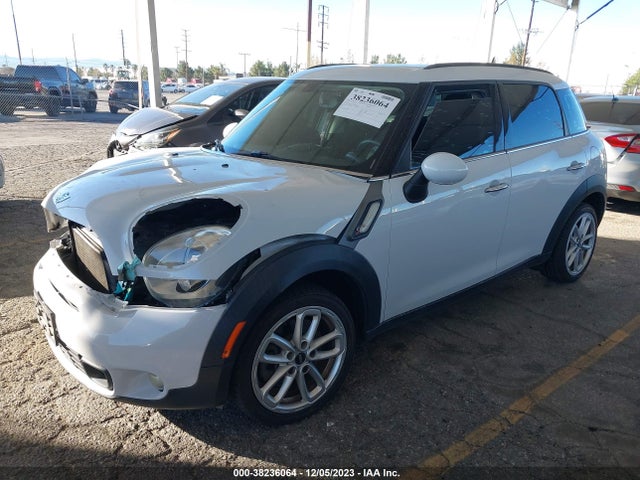 2016 MINI COUNTRYMAN WMWZC3C50GWT08684 Photo 1