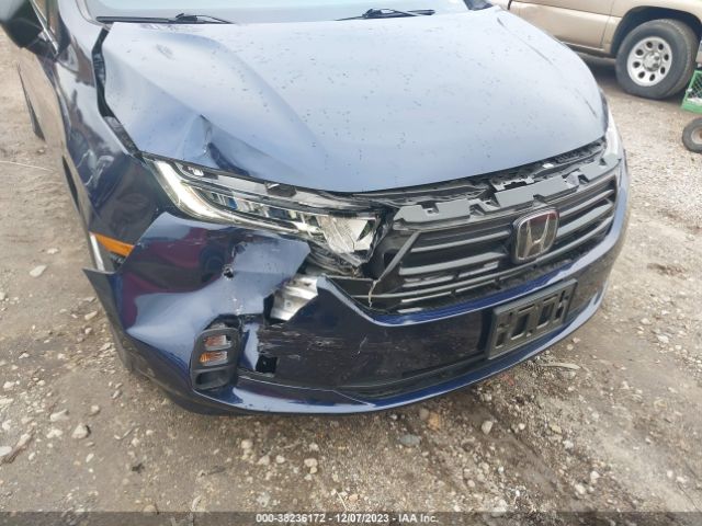 5FNRL6H2XNB009952 Honda ODYSSEY LX