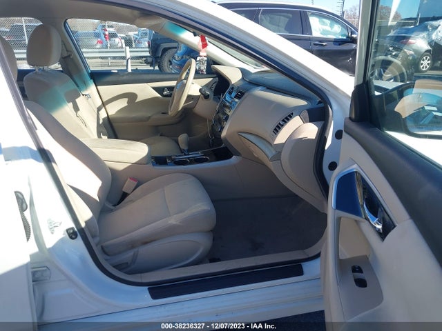 2014 NISSAN ALTIMA 2.5 S VIN: 1N4AL3AP3EN219074