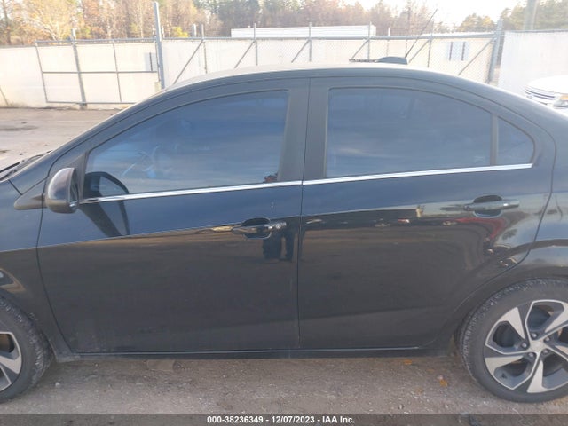 Chevrolet Sonic Premier Auto 2017 1G1JF5SBXH4125907 Image 14