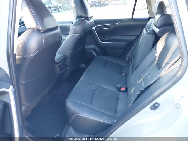 2021 TOYOTA RAV4 XLE PREMIUM VIN: 2T3C1RFV8MW120423