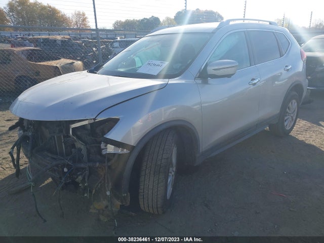 Nissan ROGUE SV 2018 KNMAT2MT3JP513991 Image 2