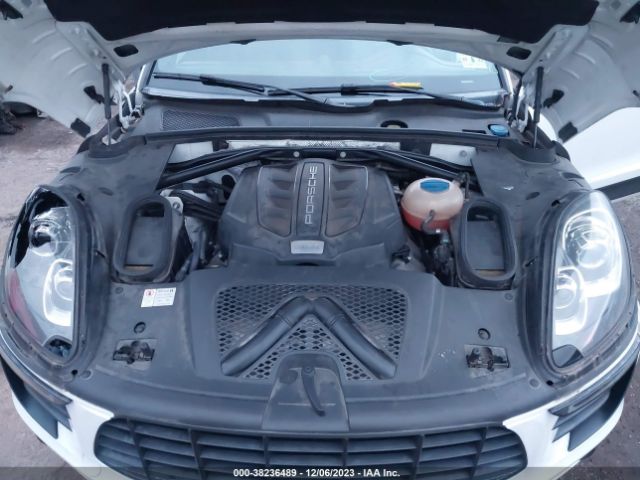 2016 PORSCHE MACAN WP1AB2A51GLB48024 Photo 9