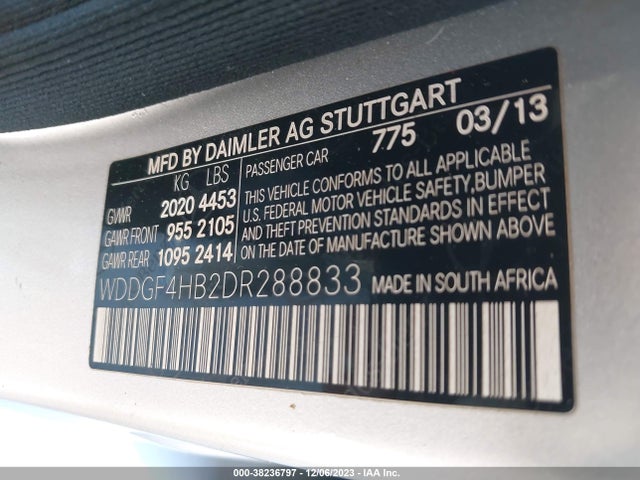 2013 MERCEDES-BENZ C 250 SPORT/LUXURY VIN: WDDGF4HB2DR288833