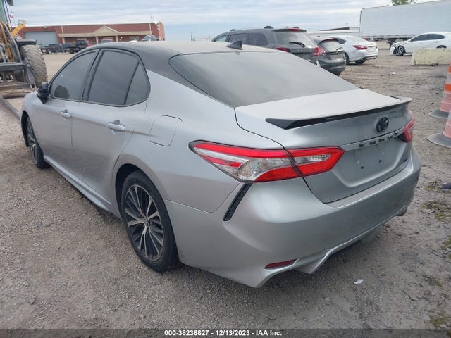 Toyota CAMRY SE 2019 4T1B11HK2KU166643 Image 3