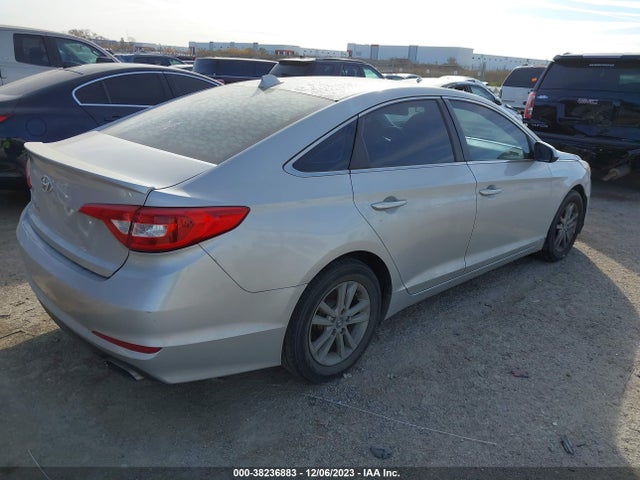 2016 HYUNDAI SONATA SE VIN: 5NPE24AF4GH372271
