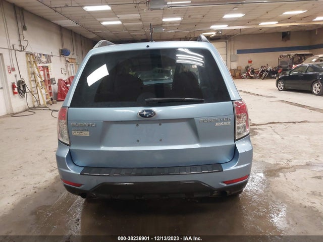 2011 SUBARU FORESTER 2.5X PREMIUM VIN: JF2SHADC9BH741944